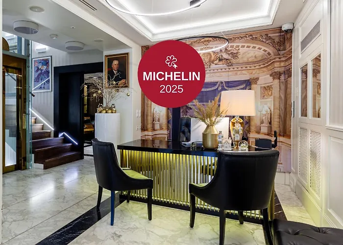 Hotel Teatro Boutique Old Town - Destigo Hotels